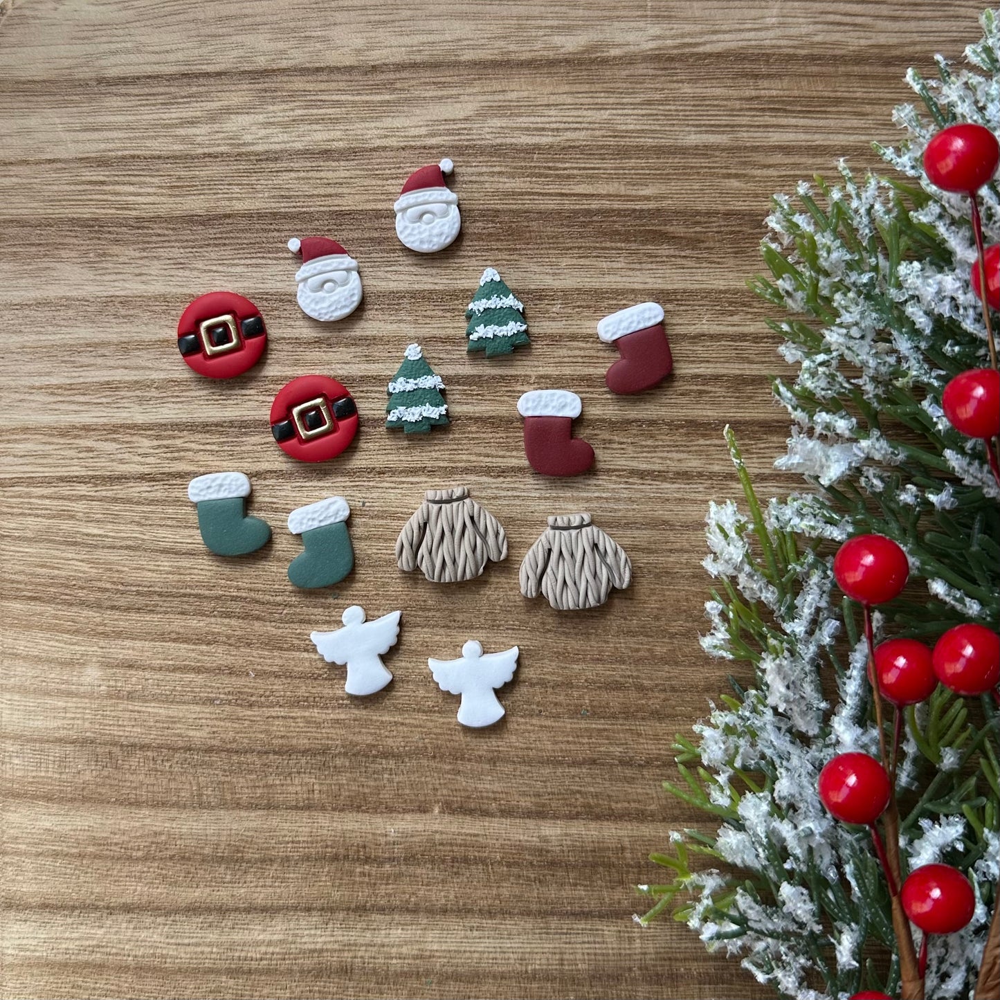 Christmas Stud Set